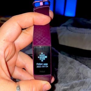 FitBit Charge 4